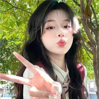 不可思议大灯泡